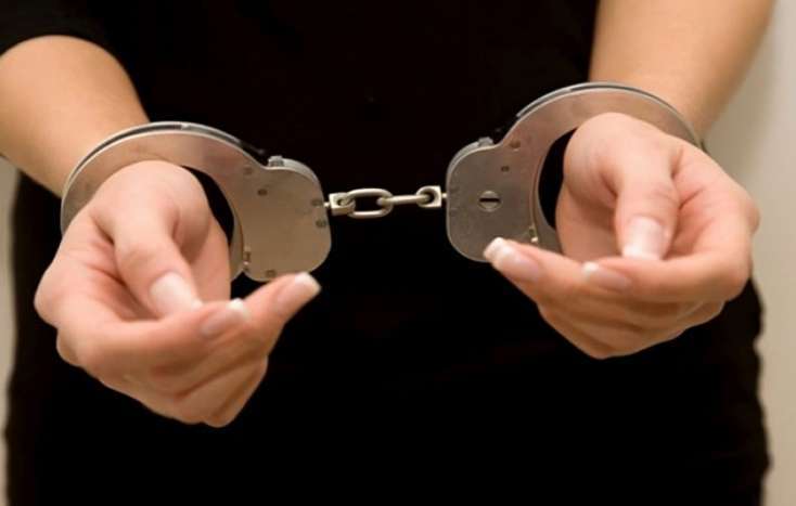 Sumqayıtda evdən oğurluq edən qadın saxlanıldı